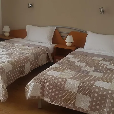 Hotel Aqua ラヴダ